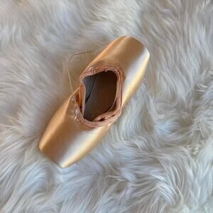 Freed of London Pointe Shoes - Brand New, 6xxx, Z Maker, Wingblock